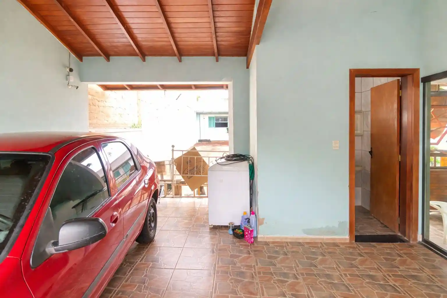 Garagem coberta